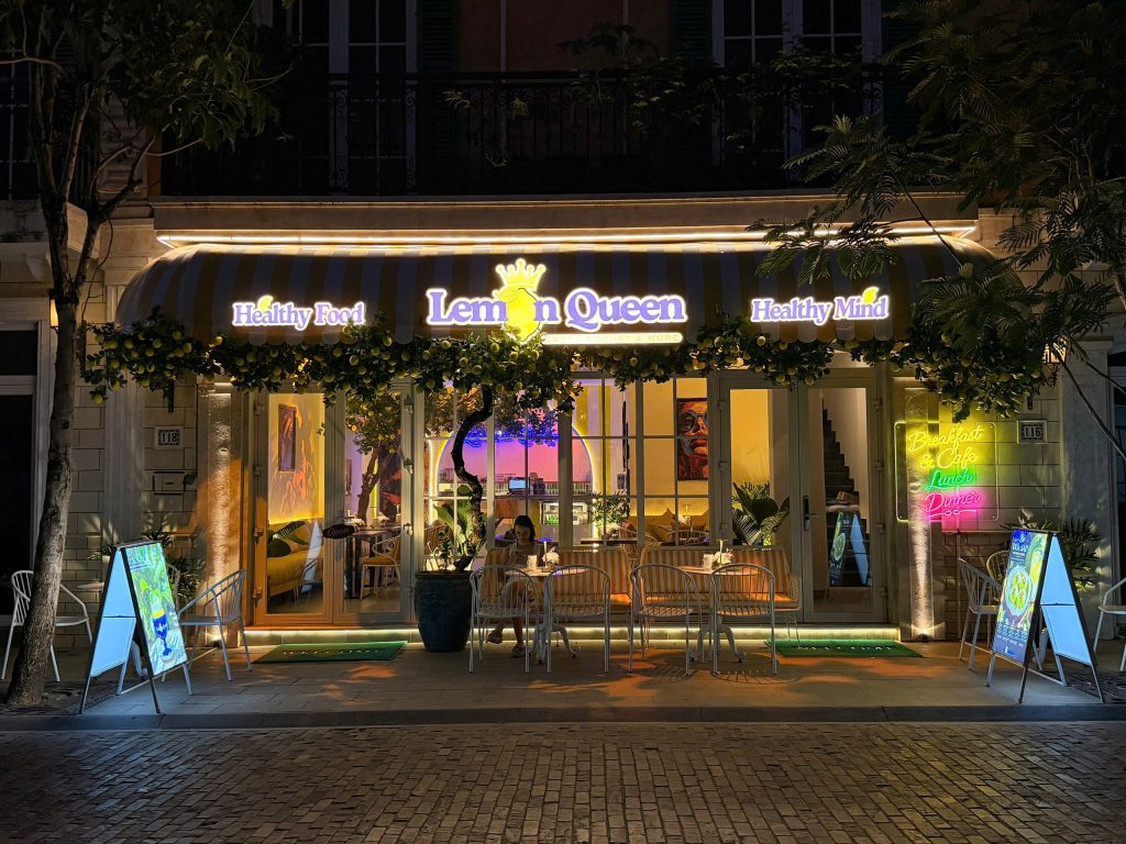 lemon queen, greekyougurt, quán cafe đẹp phú quốc, quán cafe đẹp, thực phẩm lành mạnh, healthy food vietnam, iceream, kem ngon việt nam, kem thủ công, sữa chua hy lạp thủ công, bánh mì việt nam, bánh mì, banhmi vietnam